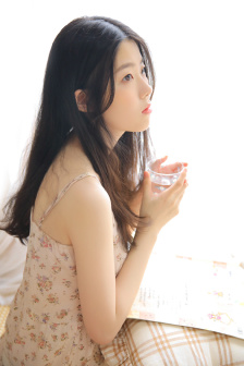 日本真人做爰片在线