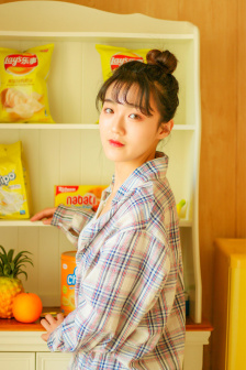 美丽姑娘免费看高清电视